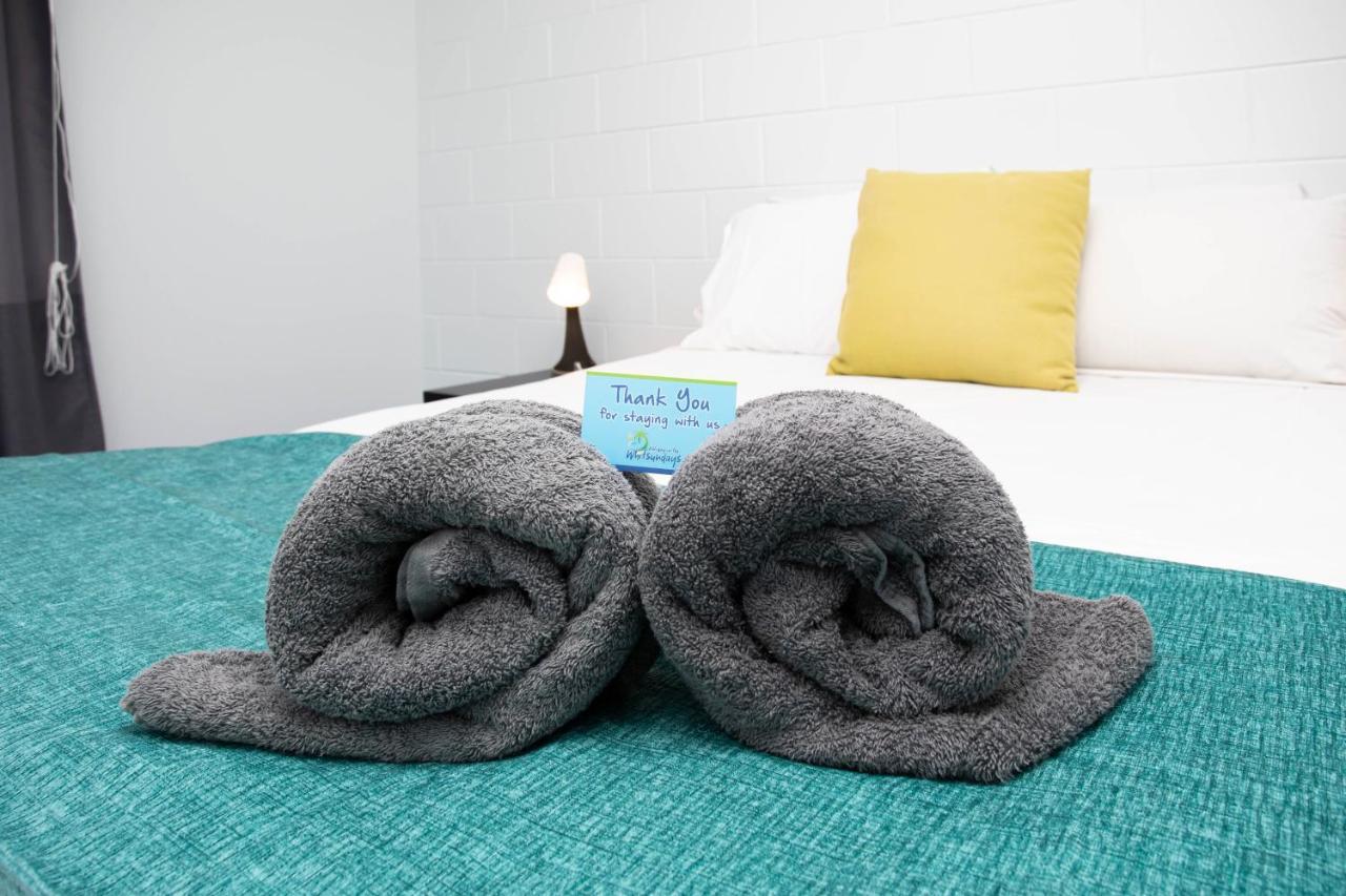 Airlie Sun & Sand Accommodation #6 Airlie Beach Bagian luar foto